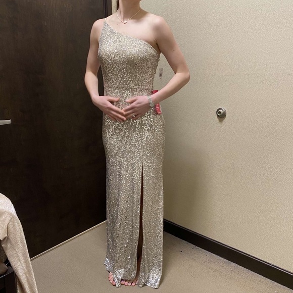 NWT Gold Sequin One Strap Gown - Picture 1 of 3